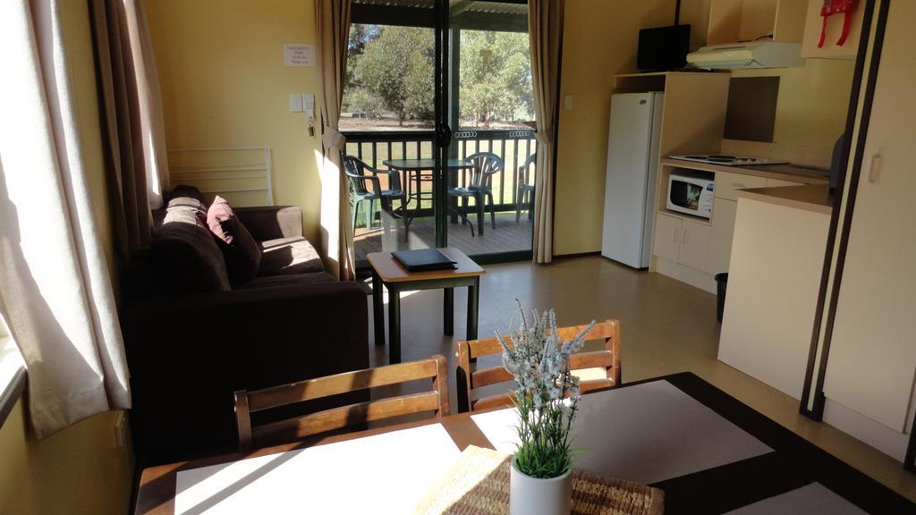 Kangaroo Island Cabins Kingscote Exterior photo